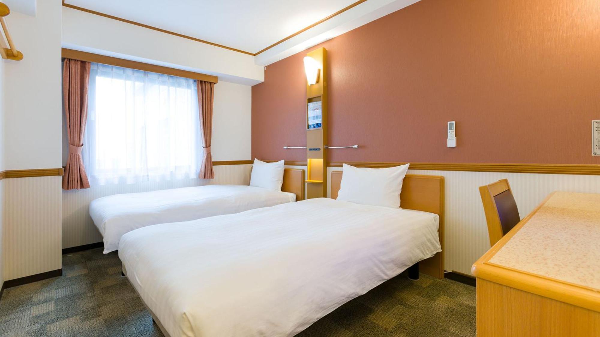Toyoko Inn Yonezawa Ekimae Екстериор снимка