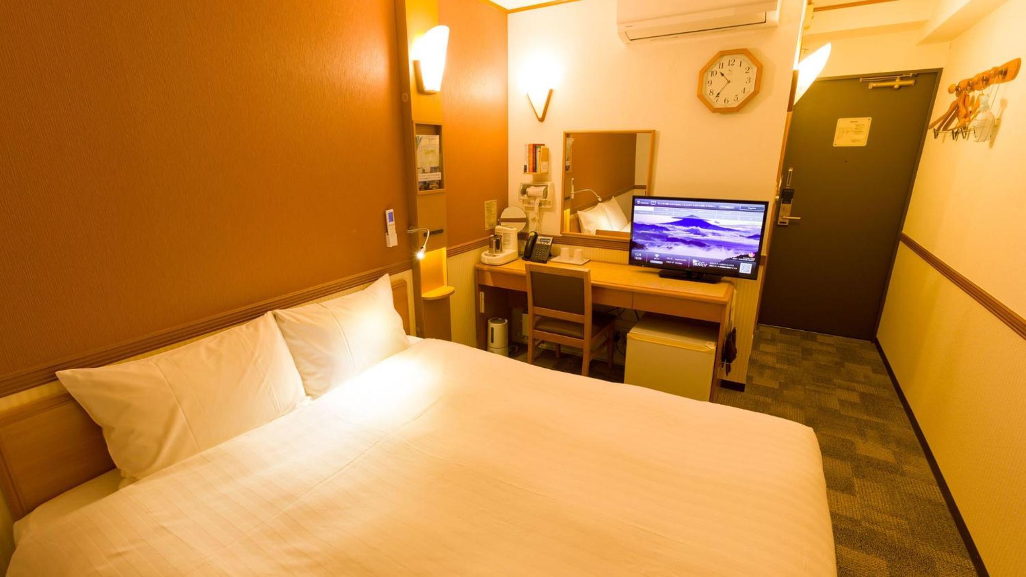 Toyoko Inn Yonezawa Ekimae Стая снимка